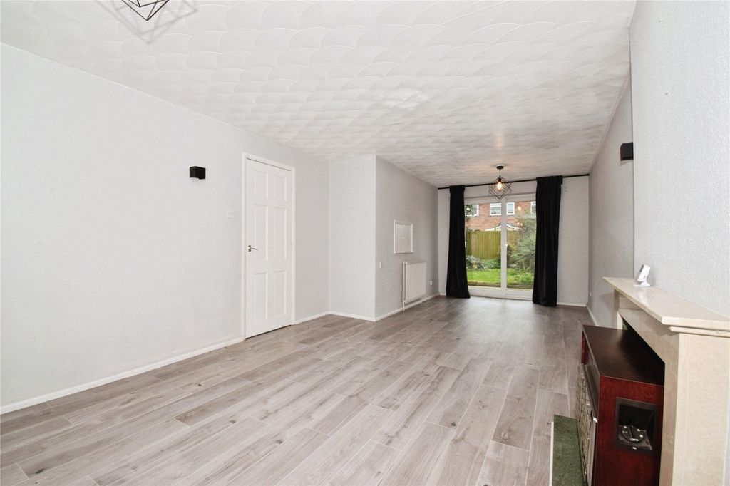 Property photo 2 of 21 Lounge Diner