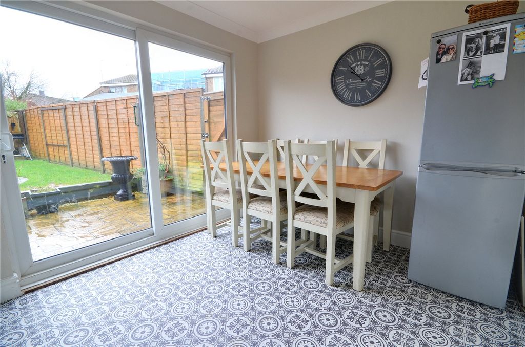 Property photo 2 of 17 Dining Room