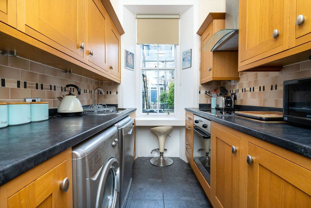 Property photo 3 of 11 Photo 3