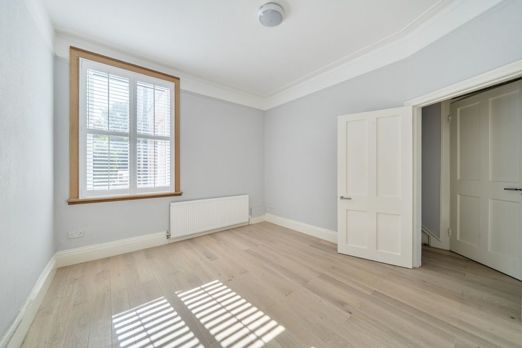 Property photo 3 of 17 1522953 (14)