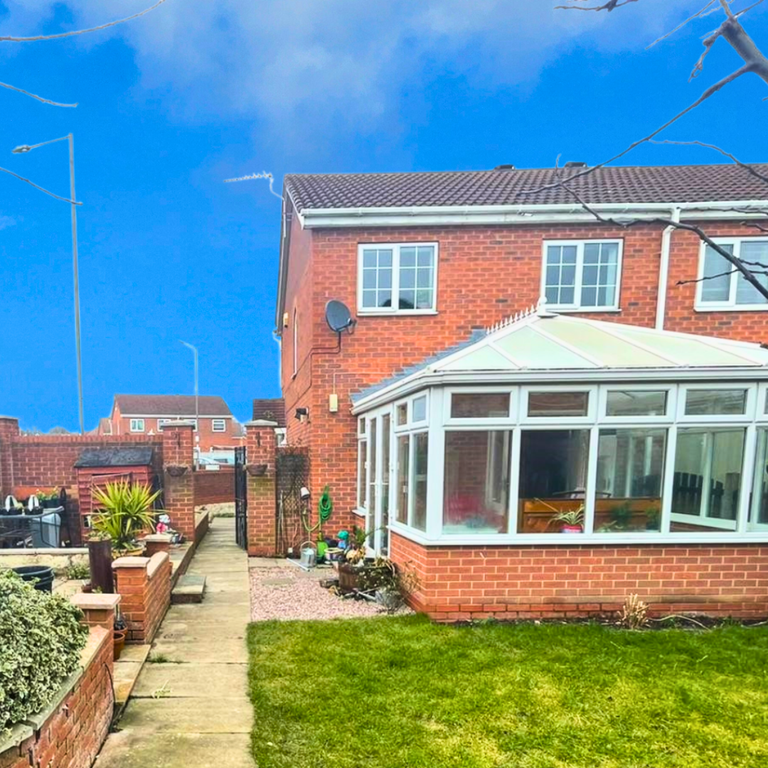 Property photo 2 of 7 Property