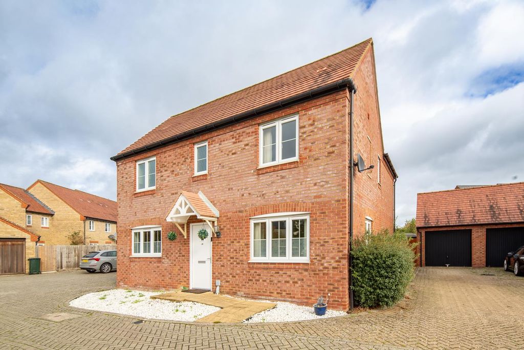 Property photo 1 of 22 00-Front.Jpg