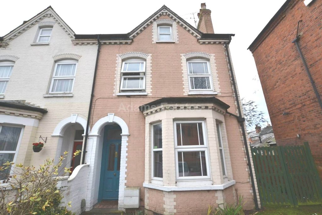 Property photo 1 of 12