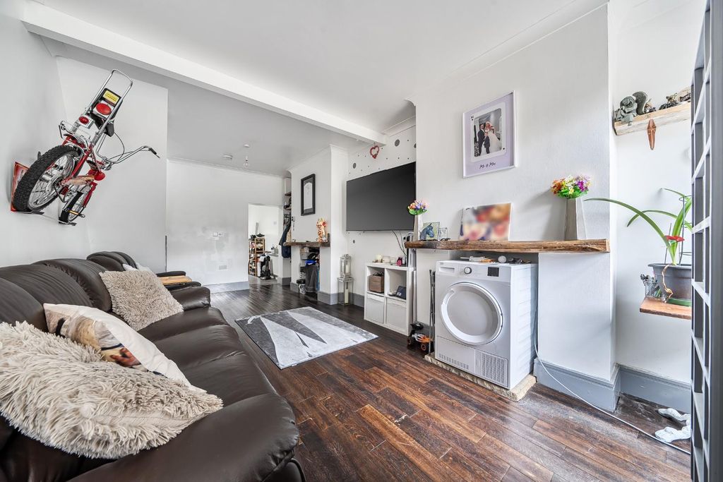 Property photo 2 of 20 1435014-8-69c3d24d93601.Jpg