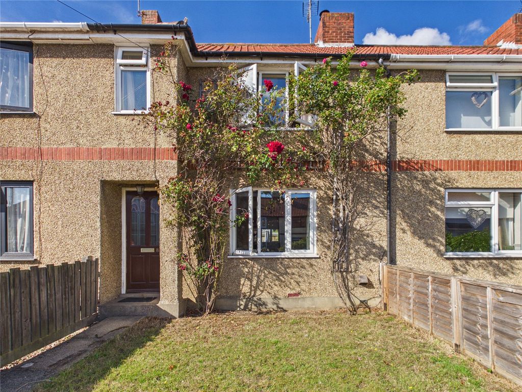 Property photo 1 of 17 Picture No. 01