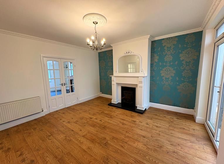 Property photo 2 of 14 Reception