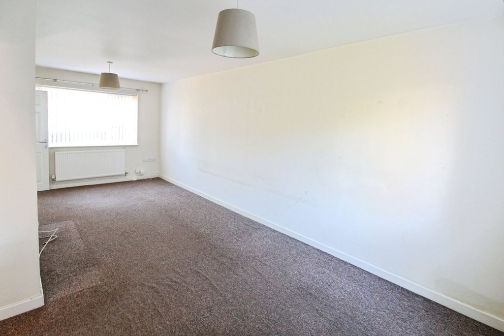 Property photo 3 of 7 Picture No. 20