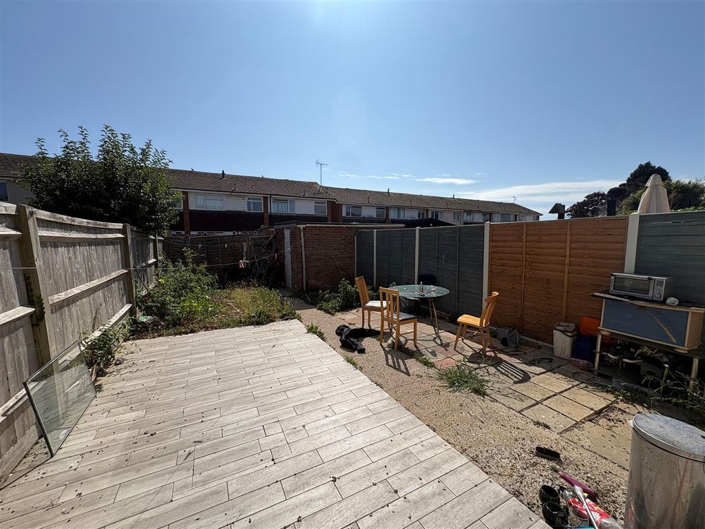 Property photo 2 of 10 Img_212.Jpg