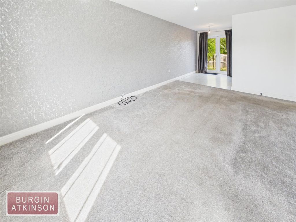 Property photo 2 of 23 Cam01619G0-Pr0200-Still010.Jpg