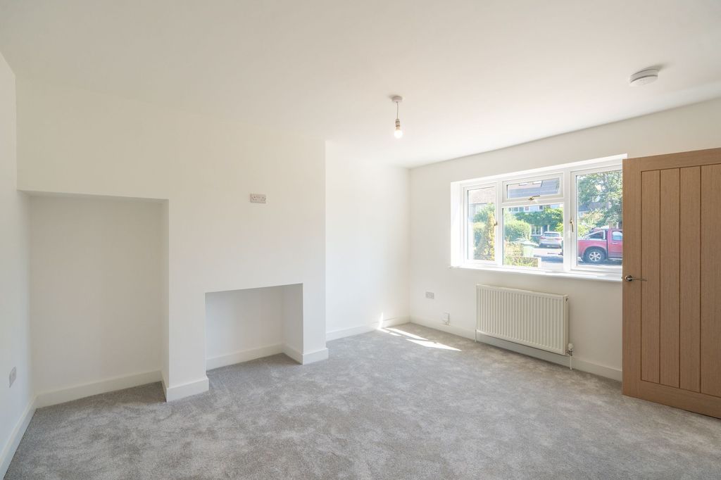 Property photo 3 of 16 Reception Room