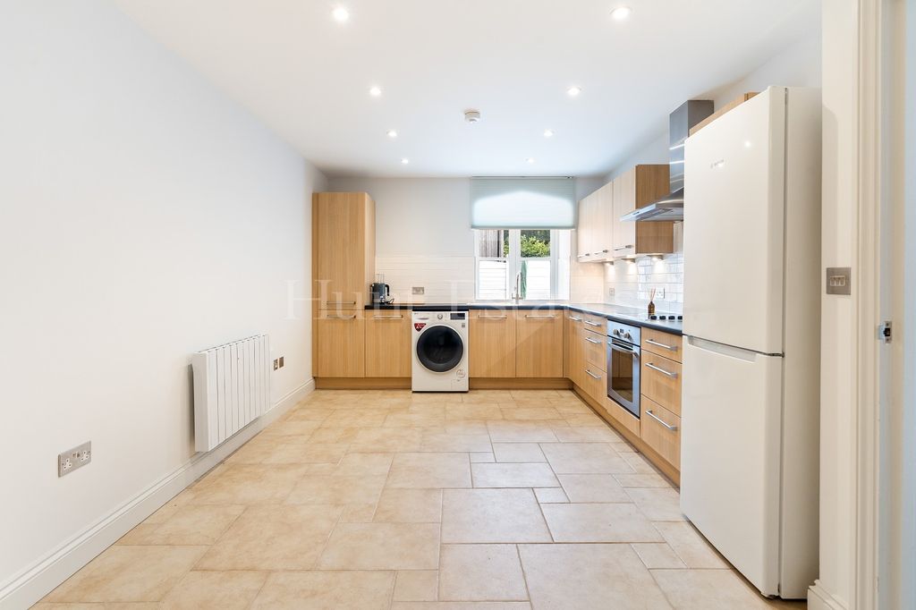 Property photo 3 of 16 Not Specified