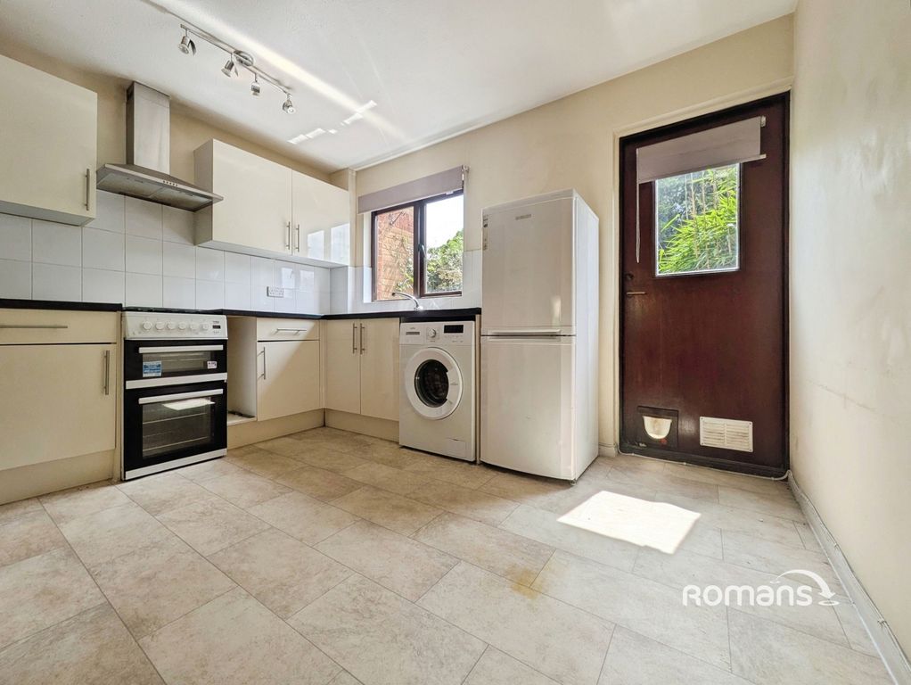 Property photo 2 of 9 Pbox-Img.Jpg