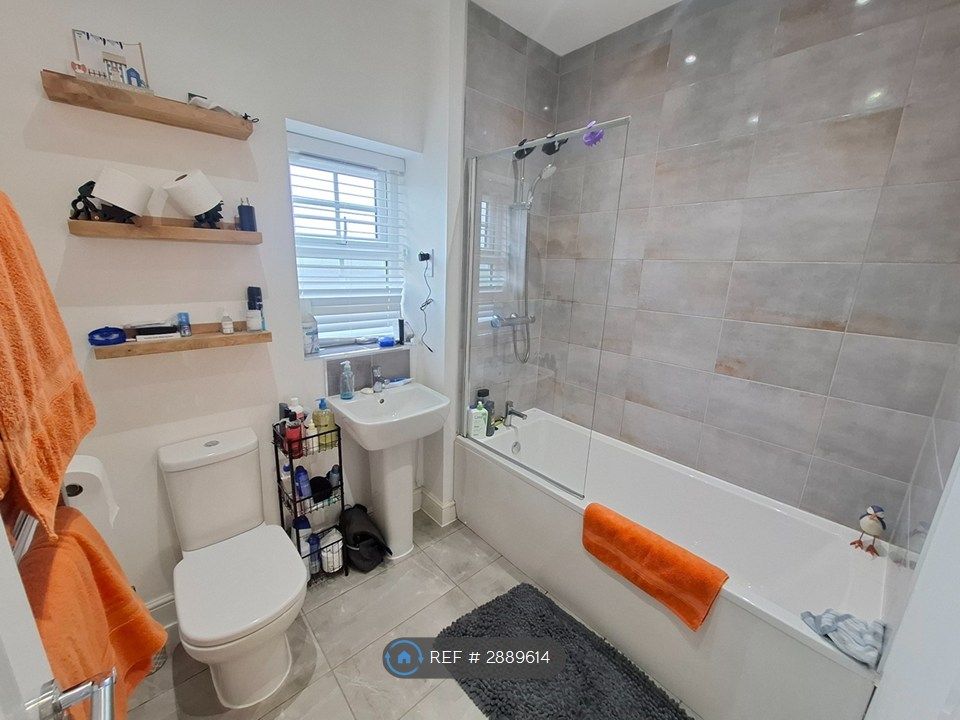 Additional image 13 of 4 bed detached house to rentThrostle Close, York YO51