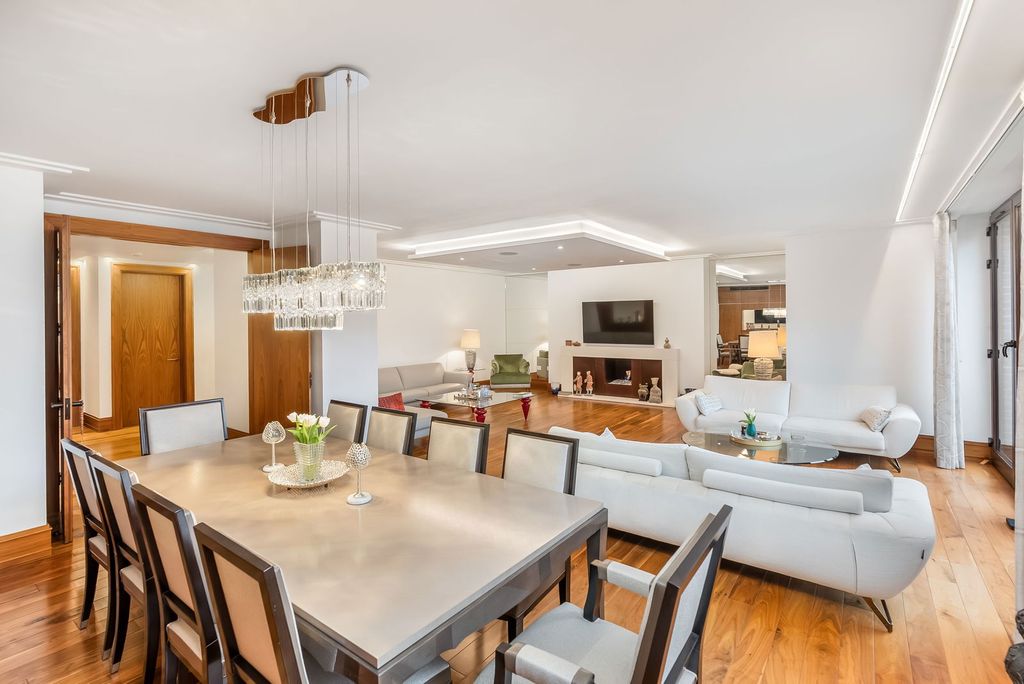 Property photo 1 of 29