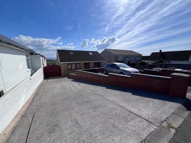 Property photo 1 of 8 Front Picture