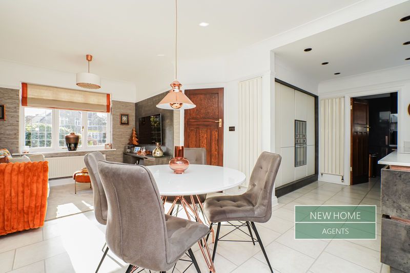 Property photo 2 of 32 Photo 12