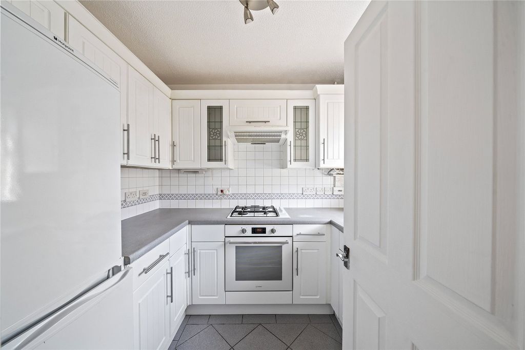 Property photo 3 of 15 Picture No. 29