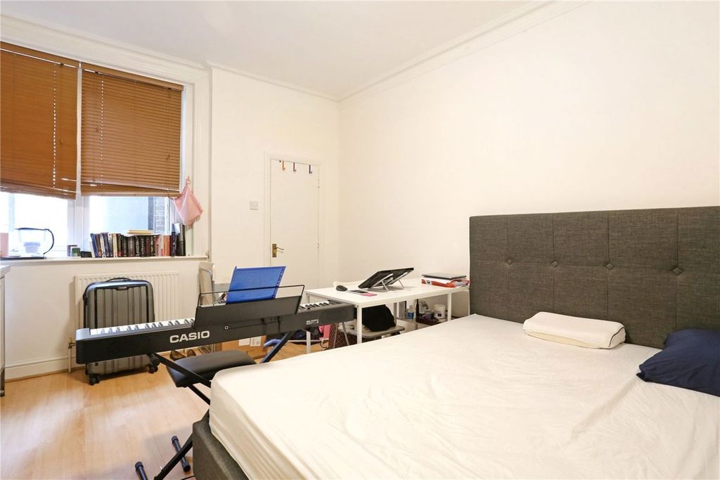 Property photo 3 of 5