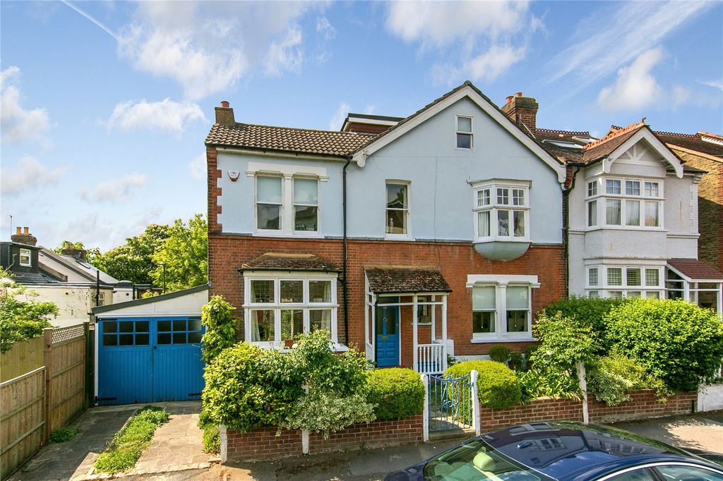 Property photo 1 of 17 Picture No. 02