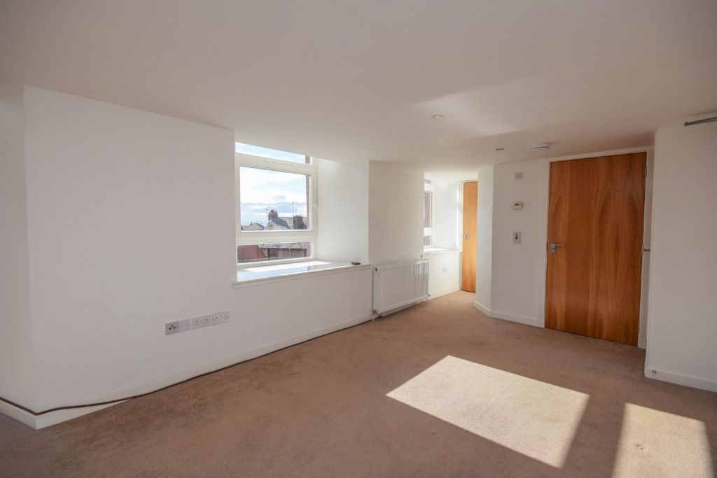 Property photo 3 of 35 Photo 3