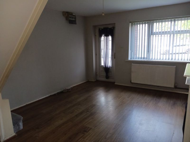 Property photo 3 of 16 Photo 1