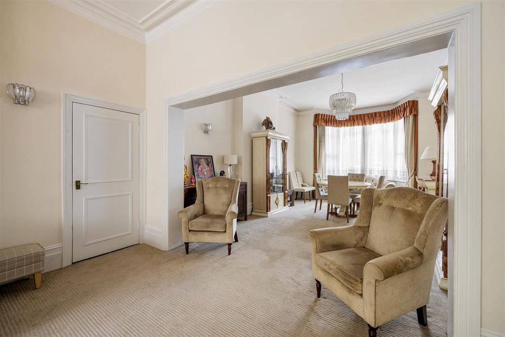 Property photo 2 of 25 Bf1A8314.Jpg