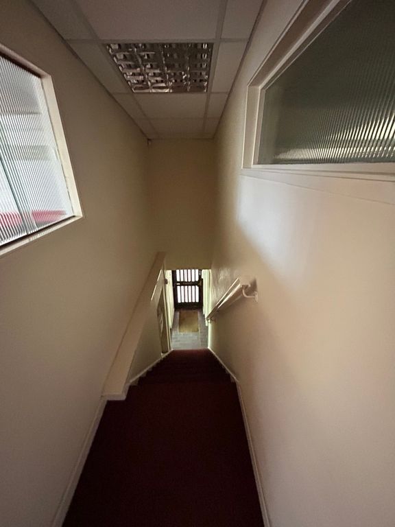 Property photo 2 of 17 Photo 1