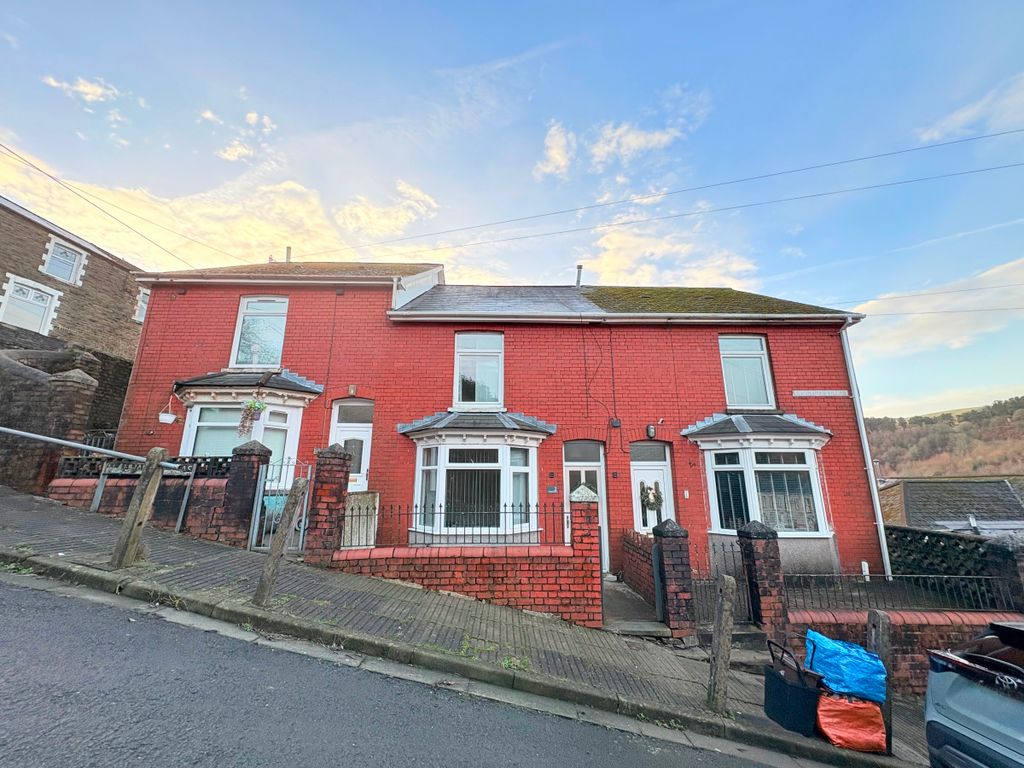 Property photo 1 of 24