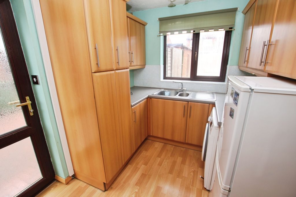Property photo 3 of 15 5139174