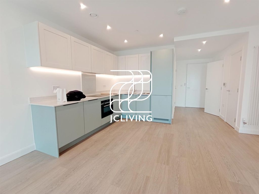 Property photo 3 of 9 49608A606Afd8Bb9c880c14A9ee0E5Cb.Jpg