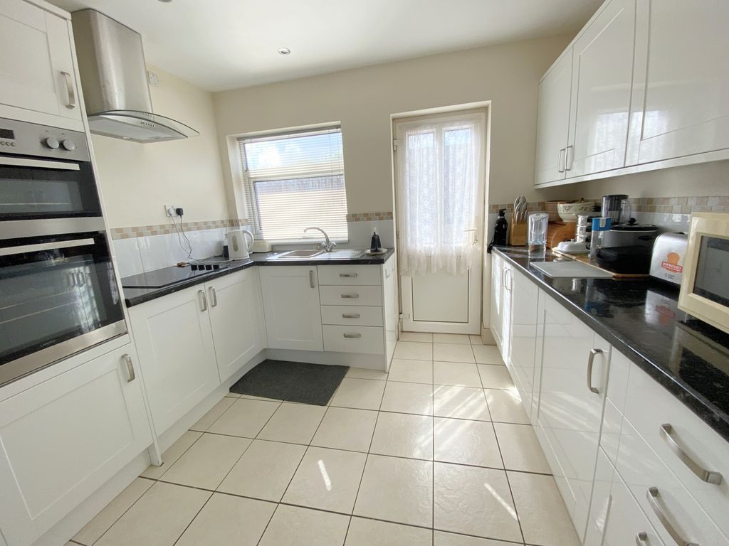 Property photo 2 of 10 Gallery