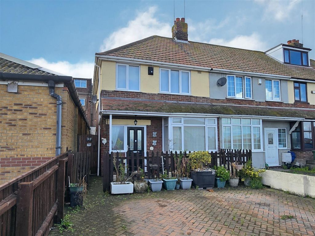 Property photo 1 of 14 Front