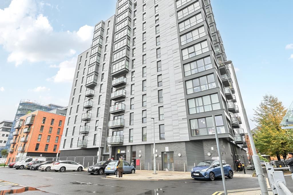 Property photo 1 of 22 Front Aspect