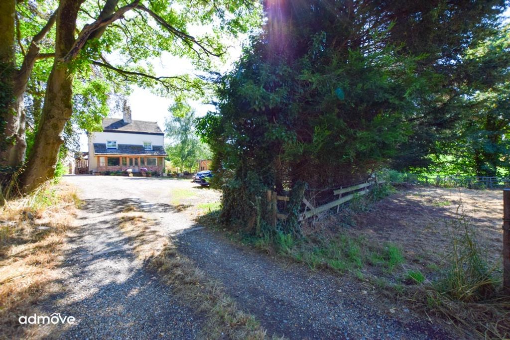 Property photo 1 of 44