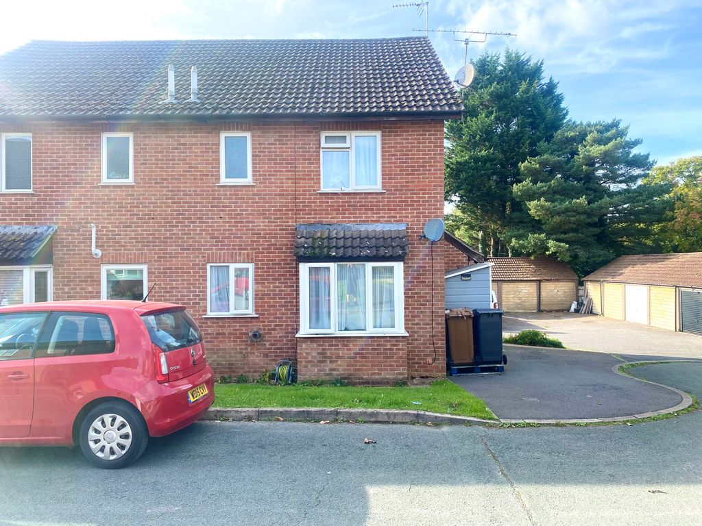 Property photo 1 of 9 Front