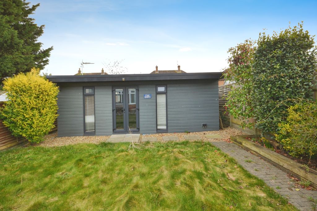 Property photo 3 of 18 Photo #3