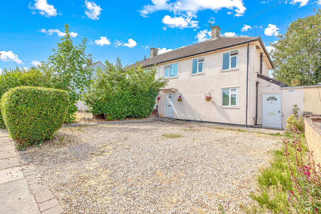 Property photo 1 of 26