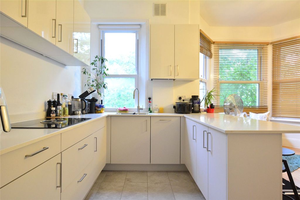Property photo 3 of 8 Picture No. 07