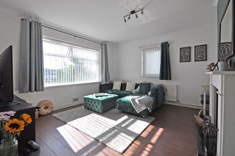 Property photo 3 of 17 Photo 3