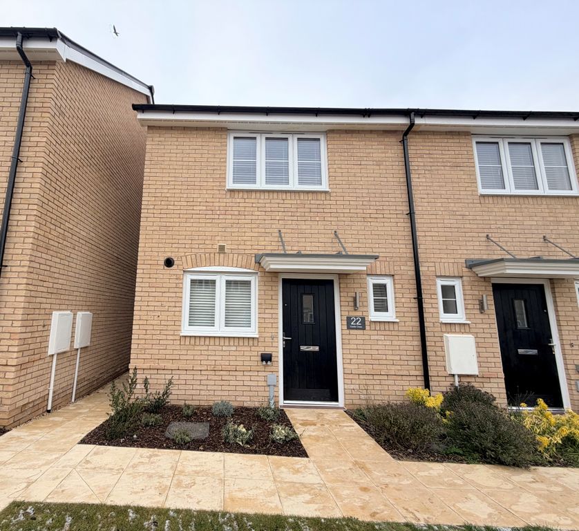 Property photo 1 of 8 Front