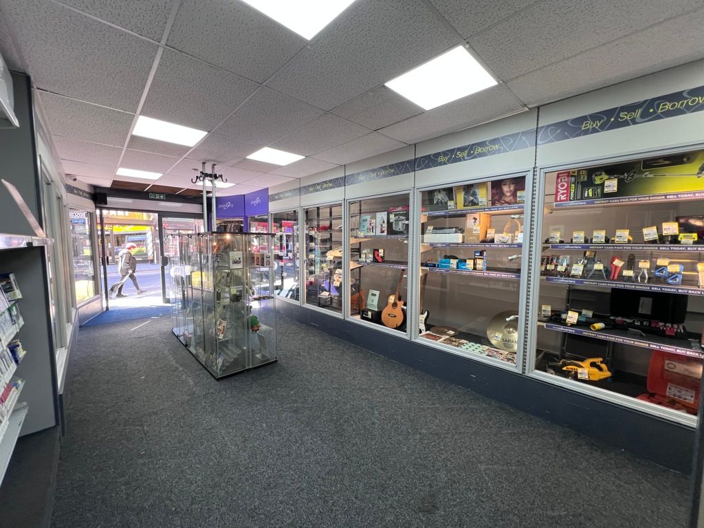 Property photo 2 of 16 Photo 16