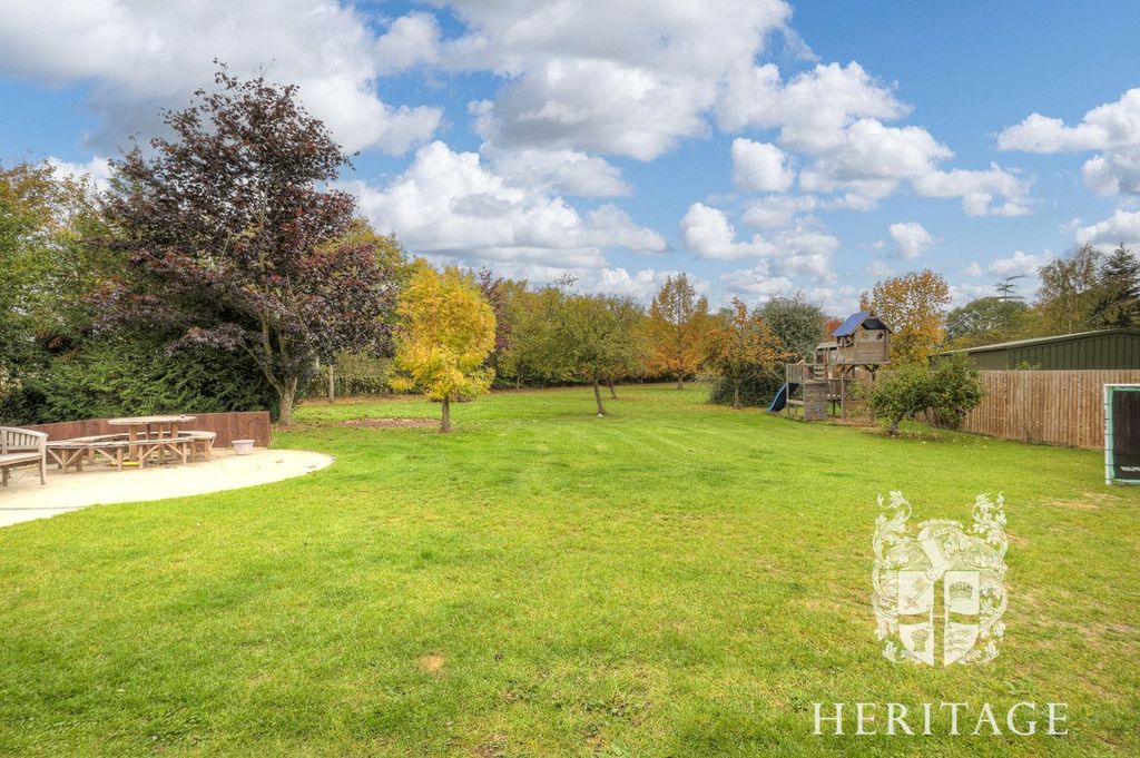 Property photo 2 of 30 Picture No. 04