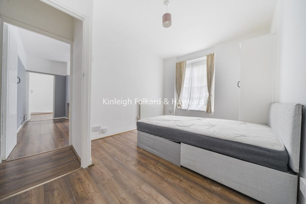 Property photo 2 of 8 5d1d6A7E-1818-47B0-A