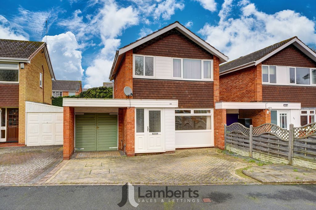 Property photo 1 of 17 Front View