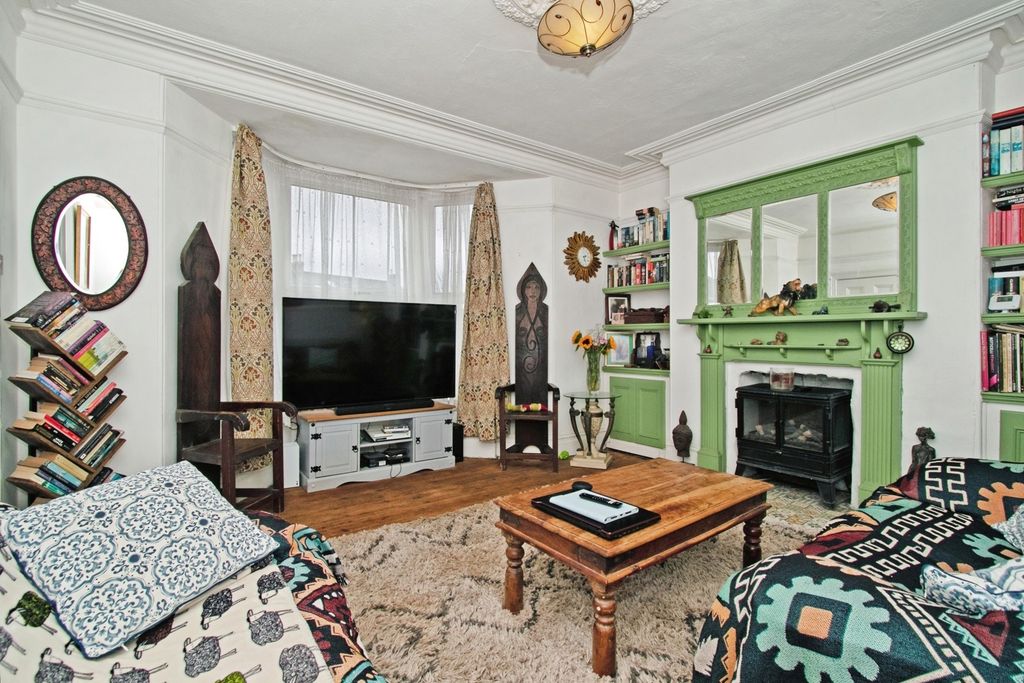 Property photo 2 of 14 Pbox-Img.Jpg