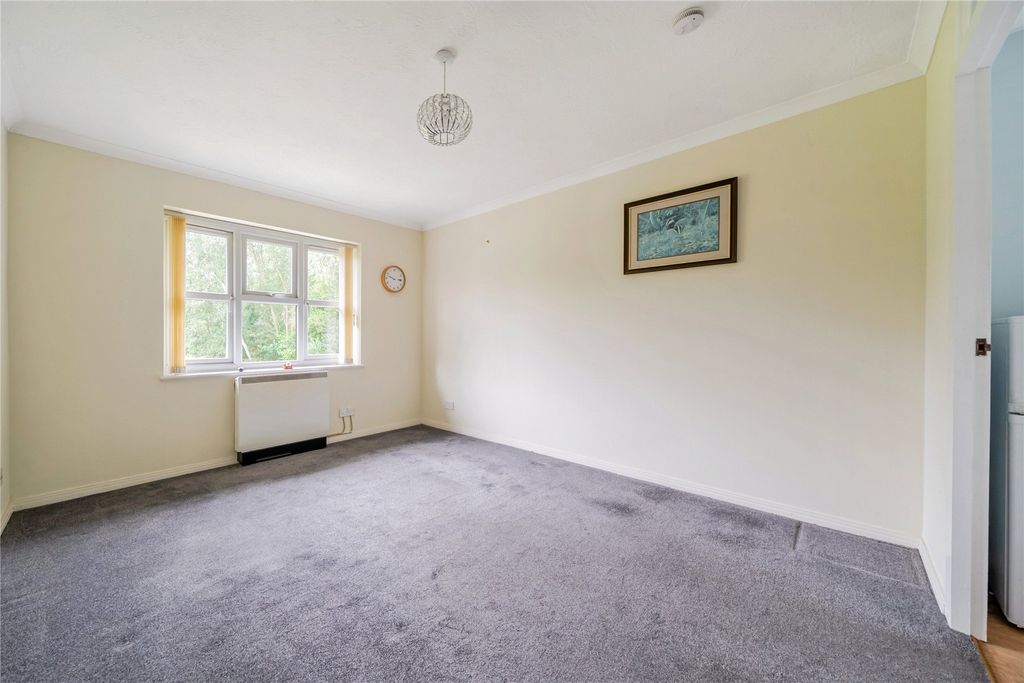 Property photo 2 of 16 Picture No. 05