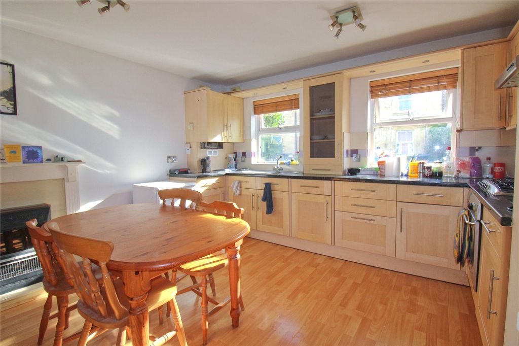 Property photo 2 of 10 Picture No. 07