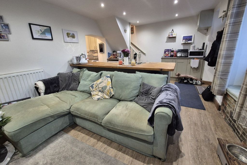 Property photo 3 of 11 Living Area