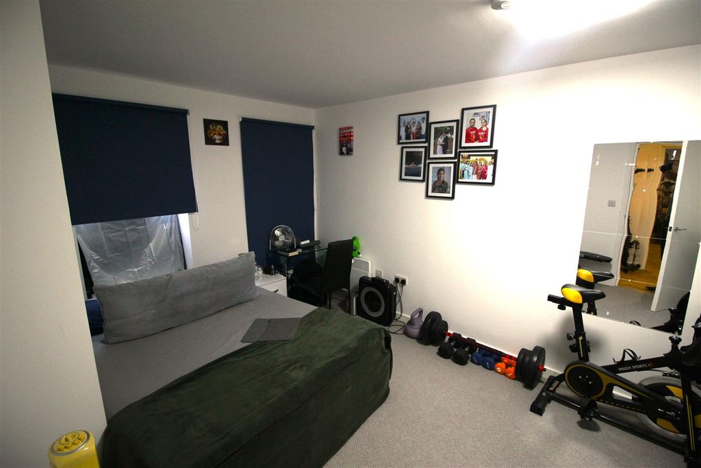 Property photo 3 of 7 Img_2330.Jpg