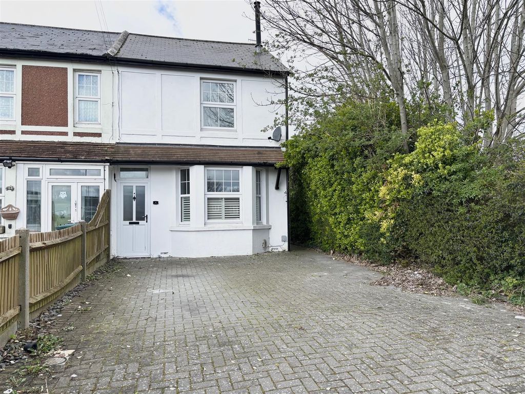 Property photo 1 of 25 Fnt2.Jpg